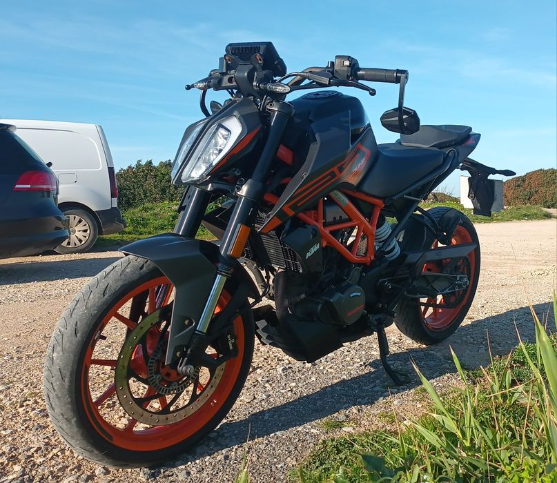 2022 KTM 125 DUKE
