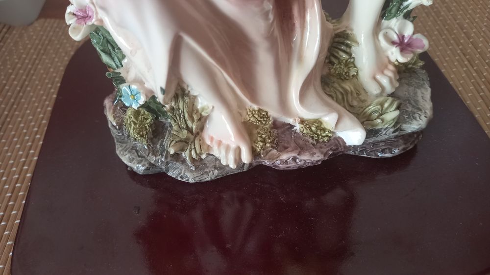 Статуэтка жанровая