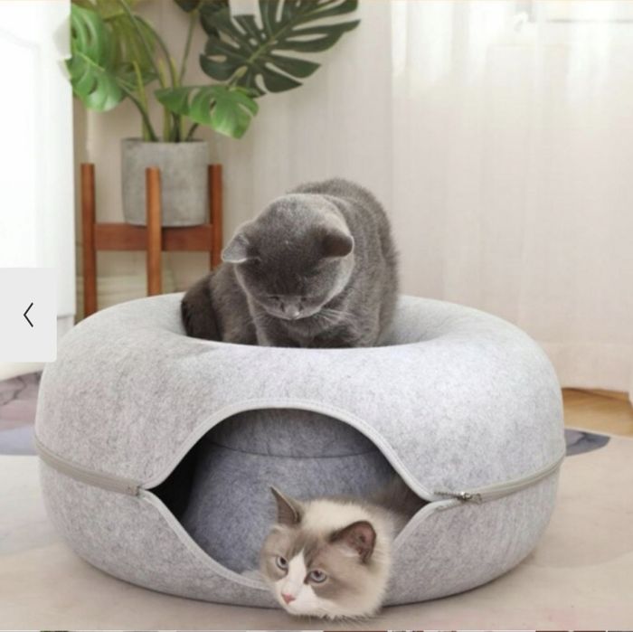 Лежанка-домик для кошек и маленьких собак 2в1 50x50x20 см Серый