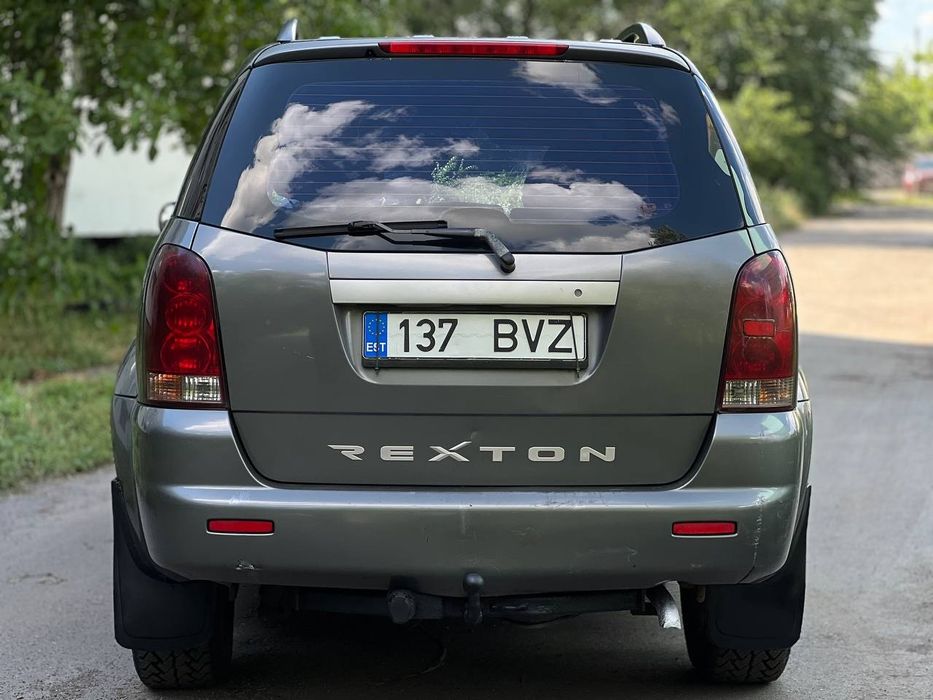 SsangYong Rexton 2.9 турбодизель !