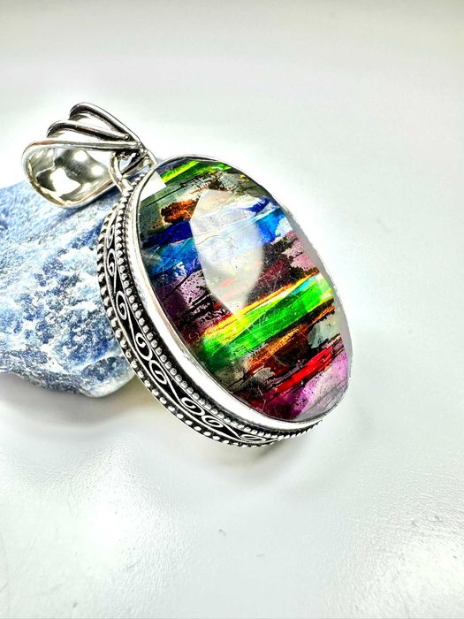 Unikatowa zawieszka Ammolit kamień szlachetny opal Próba 925