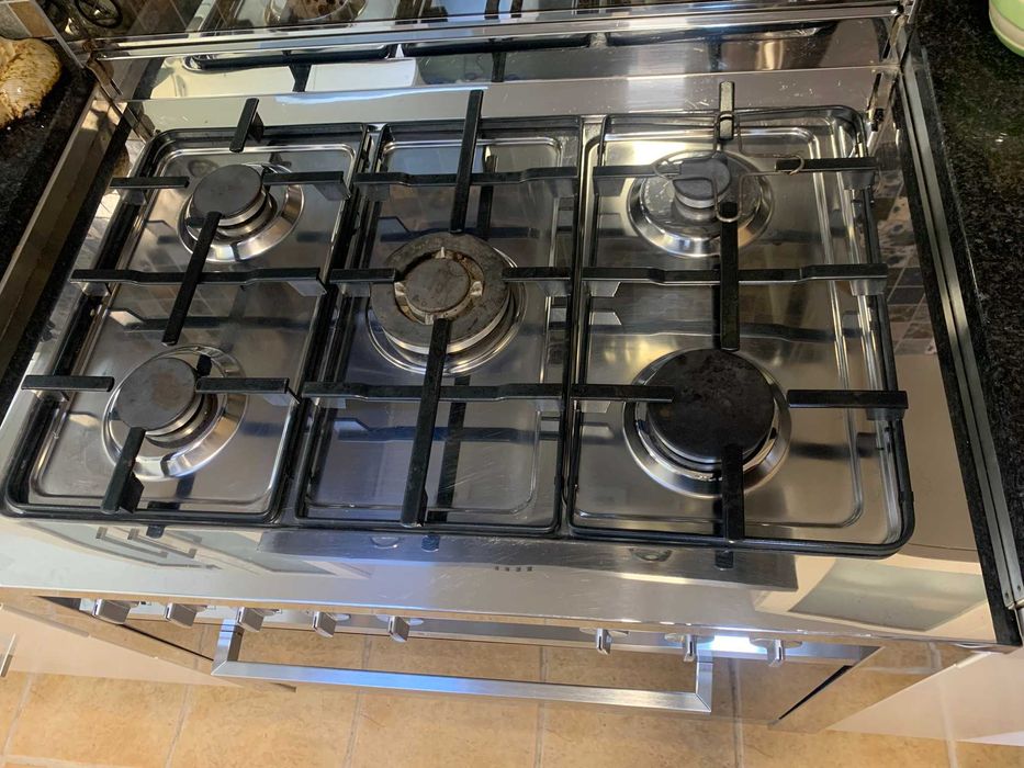 Fogão Hotpoint Artisan Inox