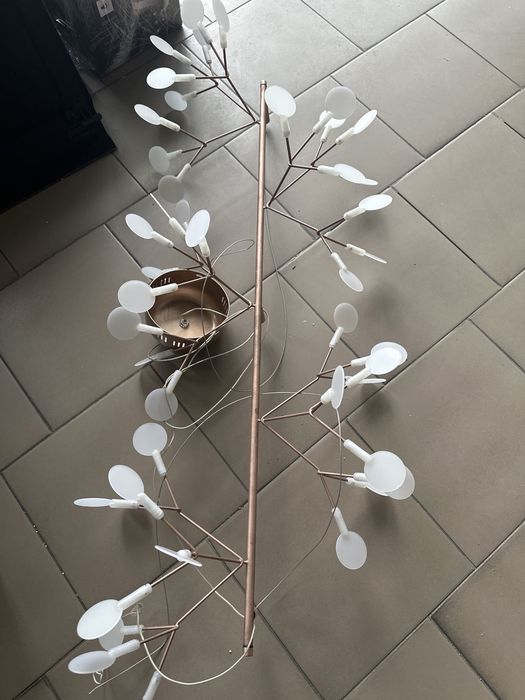 Люстра LED листочки