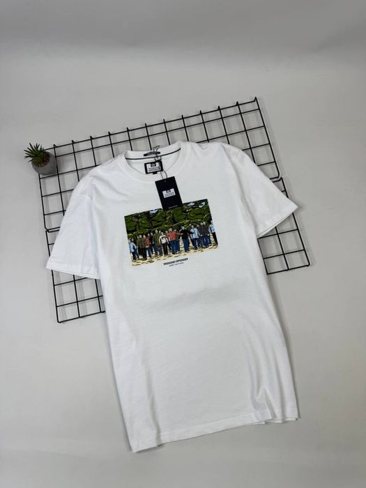 Футболка Weekend Offender