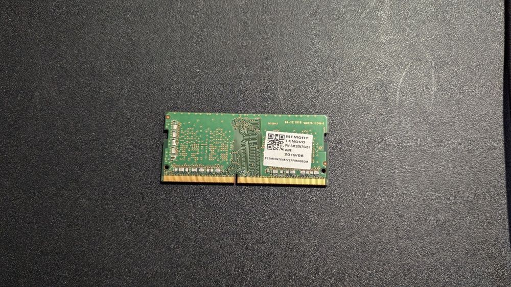 Пам'ять для ноутбуків Samsung 4 GB SO-DIMM DDR4 2666 MHz (M471A5244CB0