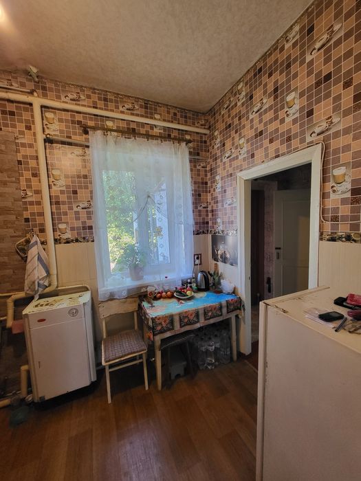 Продам уютный дом с двумя видами отопления.
