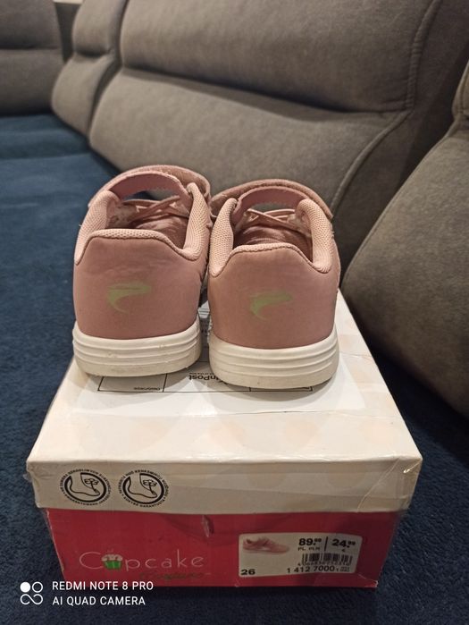Buty sportowe 26 dziewczynka