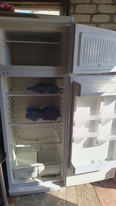 Холодильник Stinol