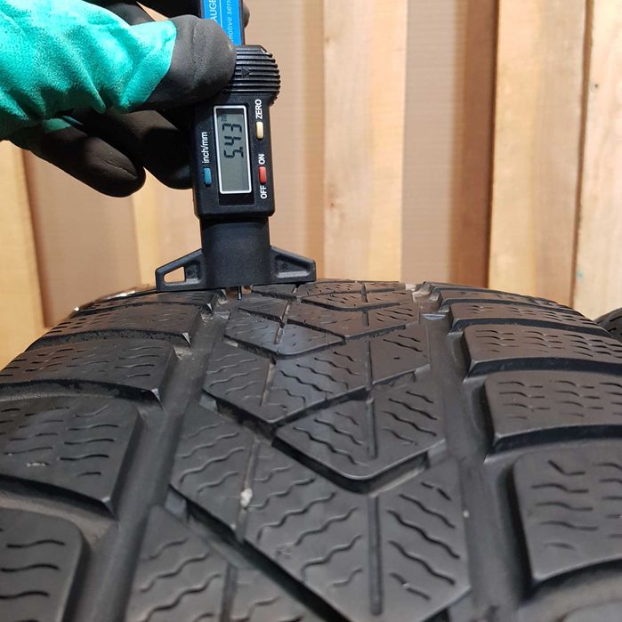 Pirelli Sottozero 3 215/60/16 Шини Зимові (2шт) з Європи б/в Р16