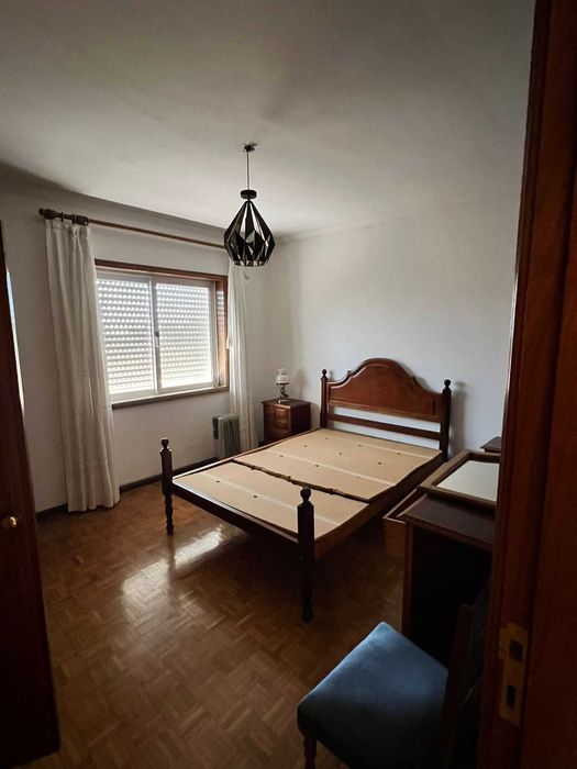 Apartamento T2 + Garagem em S. João da Madeira (108,5 + 11 m2)