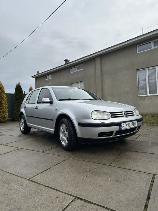 Golf  4    2003 рік