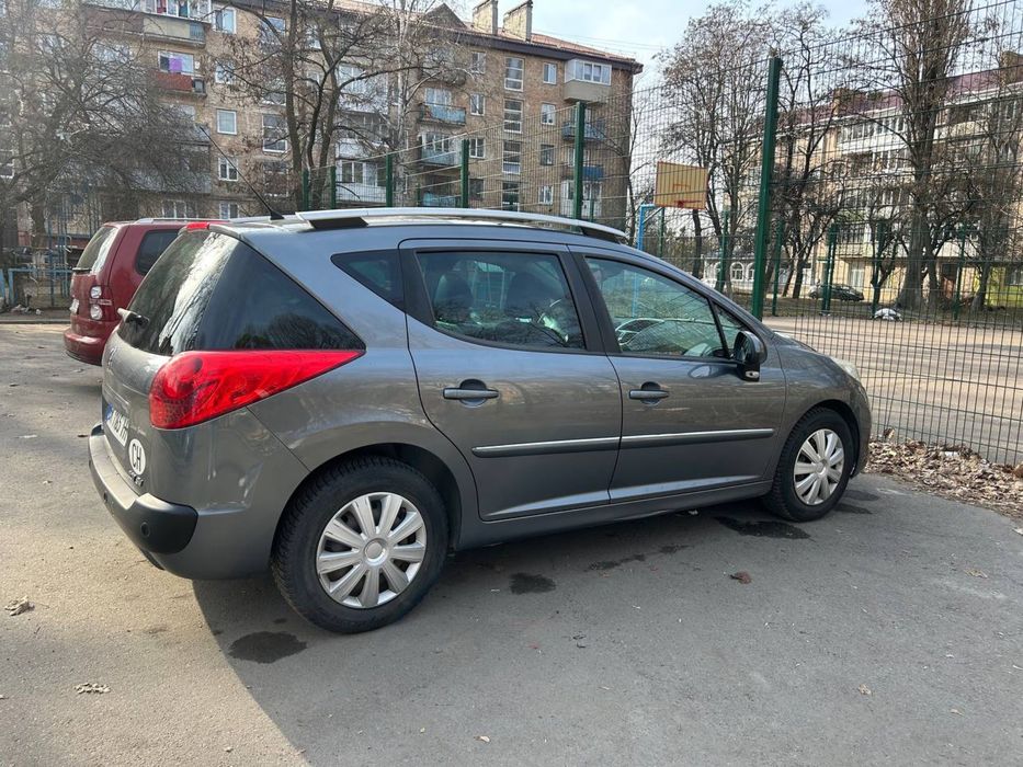 Продаж Peugeot 207