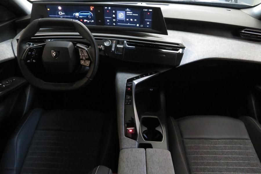 Peugeot 5008 1.2 Hybrid Allure e-DCS6