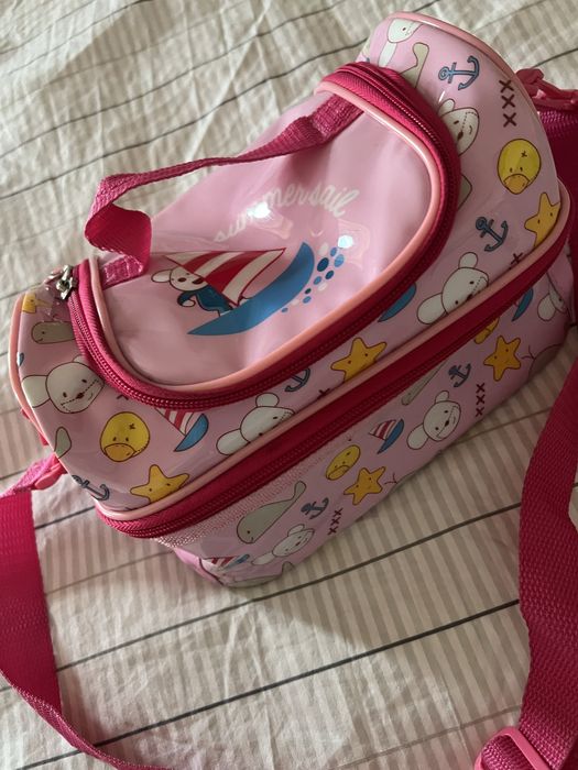 Lancheira rosa imaginarium