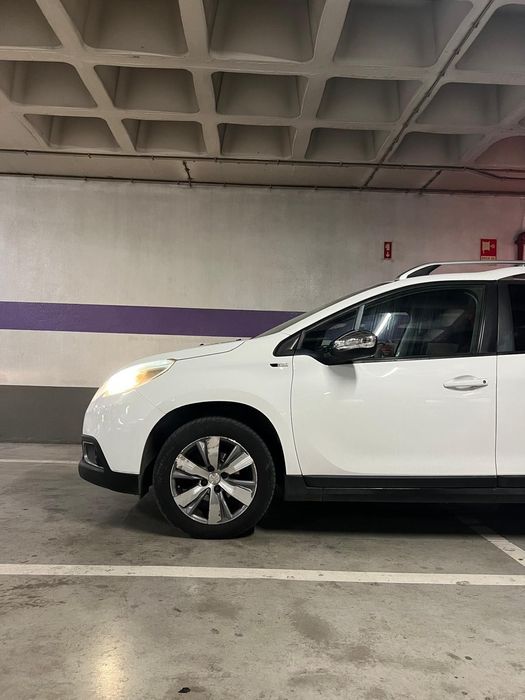 90 000KMS Peugeot 2008 1.6HDI