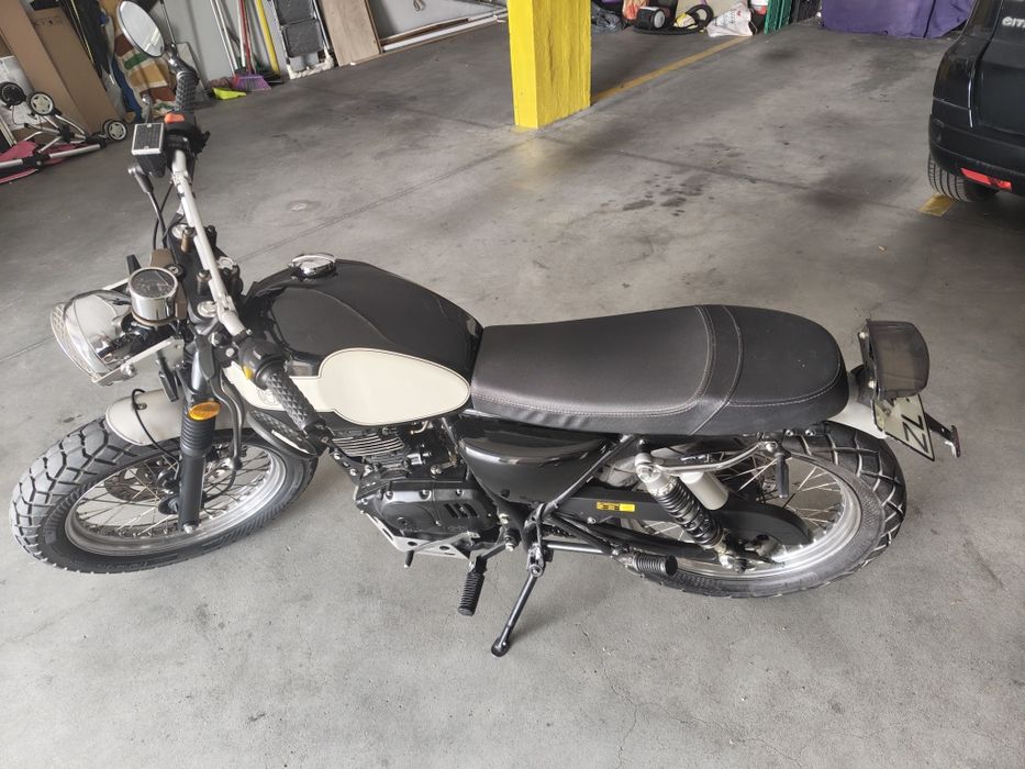 Mutt 125 impecável