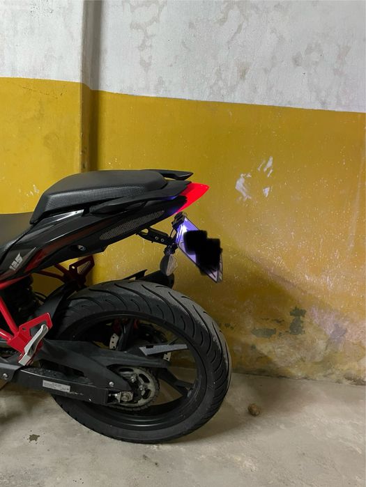 Benelli BN 125 | Todas as luzes LED | Extras