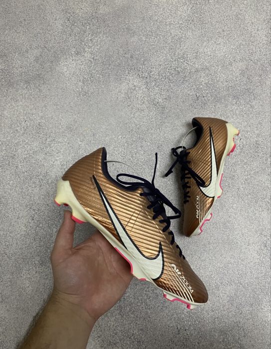 Футбольні бутси Nike Mercurial