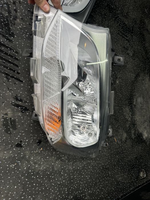 Фари sprinter 907 910