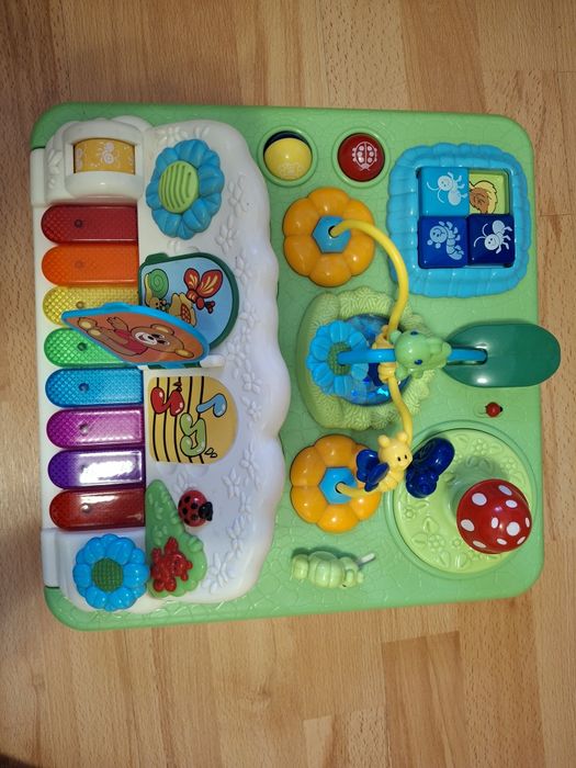 Ігровий столик CHICCO MODO двосторонній з піаніно.