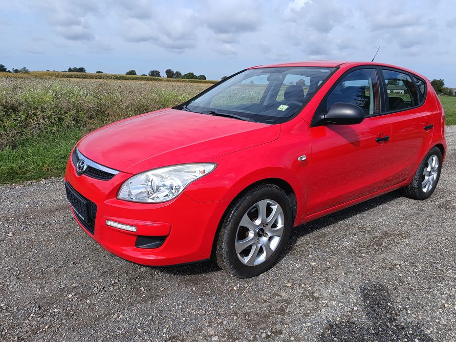Hyundai i30 1,4 ben  oryginał bezwypadkowy
