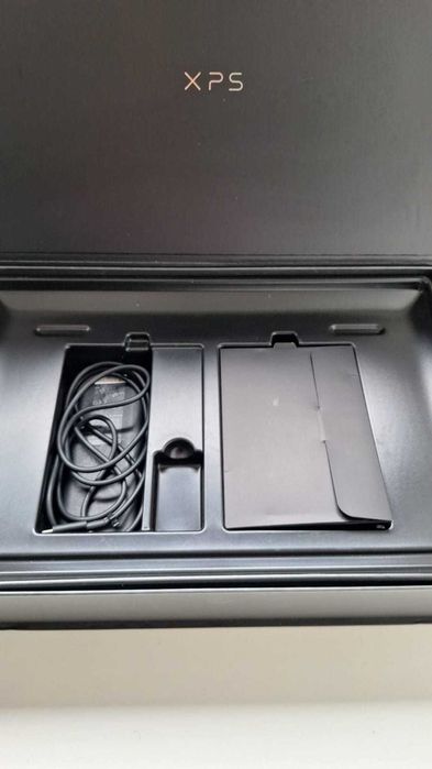 Dell XPS 17 9700 i7-10750H / 16GB RAM / 1TB SSD – bardzo dobry stan