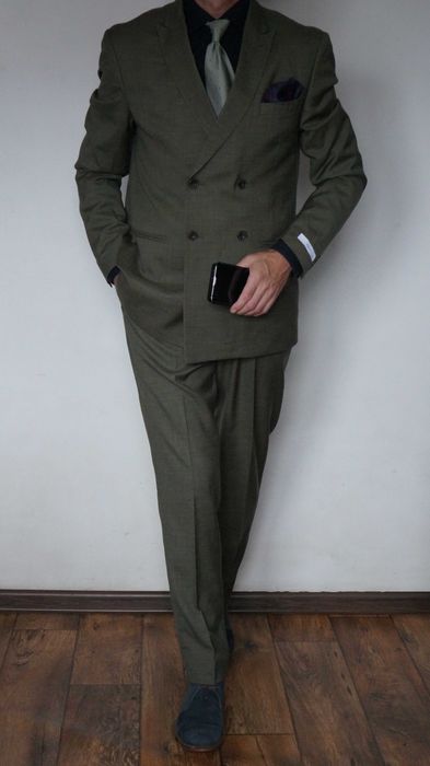 Garnitur Nowy Dwurzędowy Farah Roz. 40 Kol. Khaki Tailoring Fit