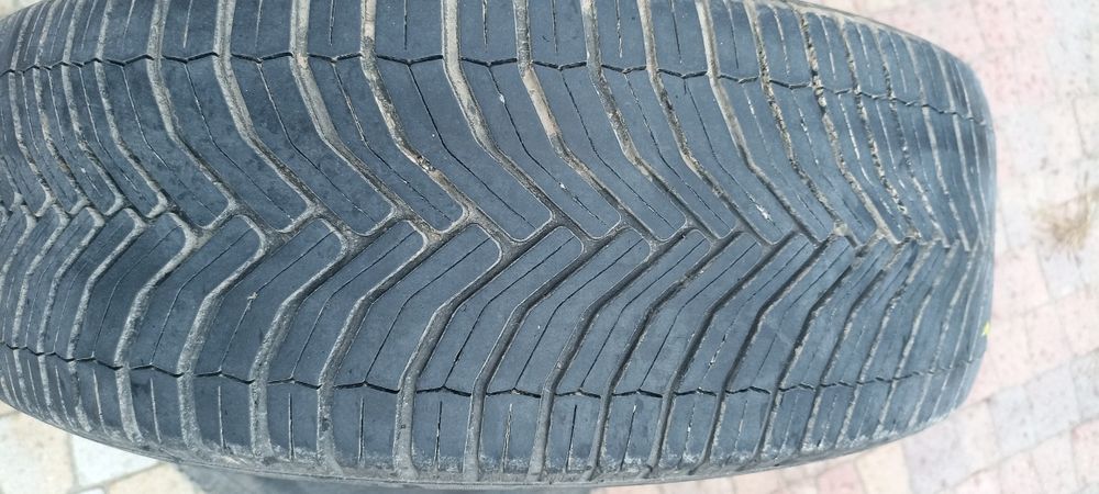Opony Michelin crossclimate R16