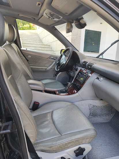 Mercedes-Benz C 220 CDI Auto (W203) – Muito Estimado / Rigor de Manutenção