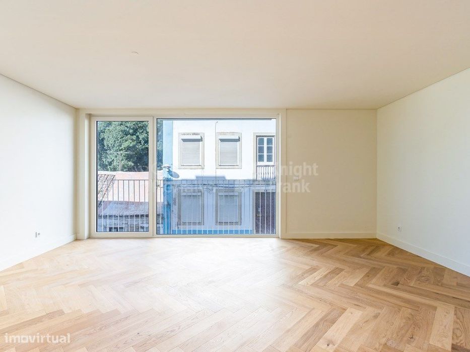 Apartamento T2 para arrendamento em Alcântara, Lisboa