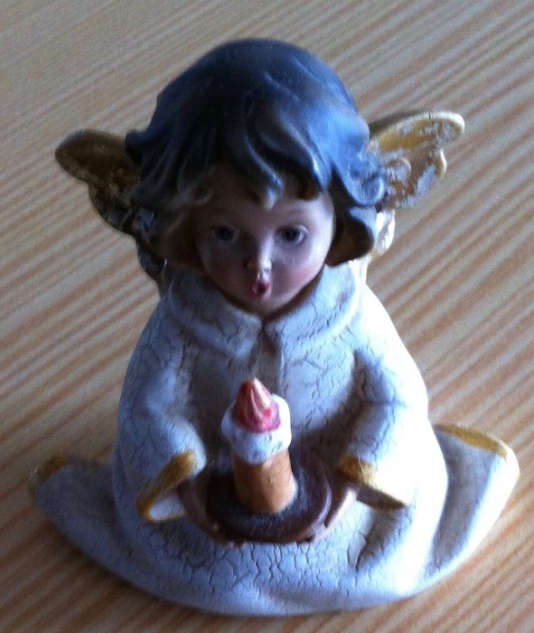 anjos músicos, em barro pintados á mão