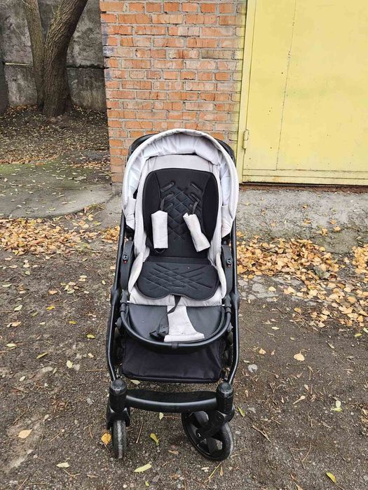 Продам найзручнішу коляску 2 в 1 BEXA AIR