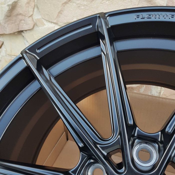 Диски НОВІ R18 Audi 5x112 A4 VW Passat Jetta Golf Skoda Superb Kodiaq