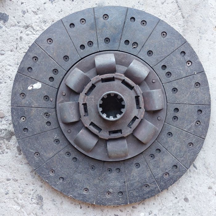 Диски щеплення до коробки ZF