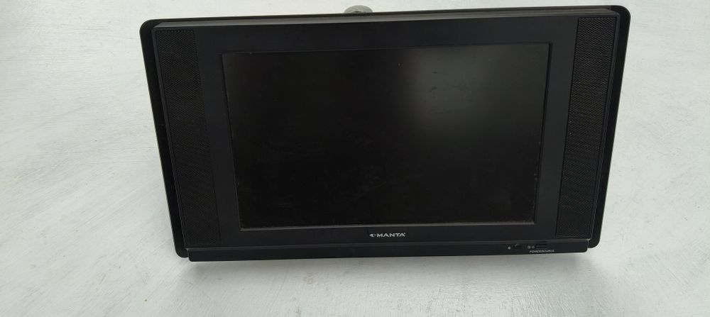 Przenośny telewizor,monitor LCD manta. 11 cali .Brak zasilacza . stan nieznan