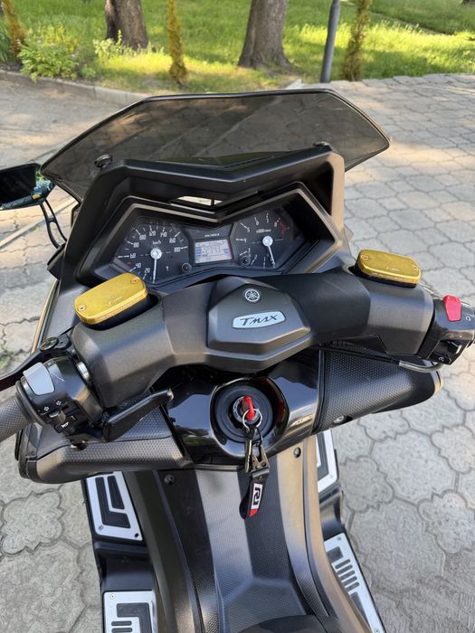 Продам Yamaha T-Max 530