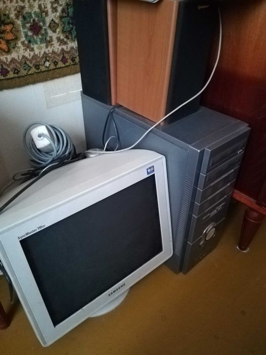 Компьютер, Intel Celeron  2.4 GHz, б/у