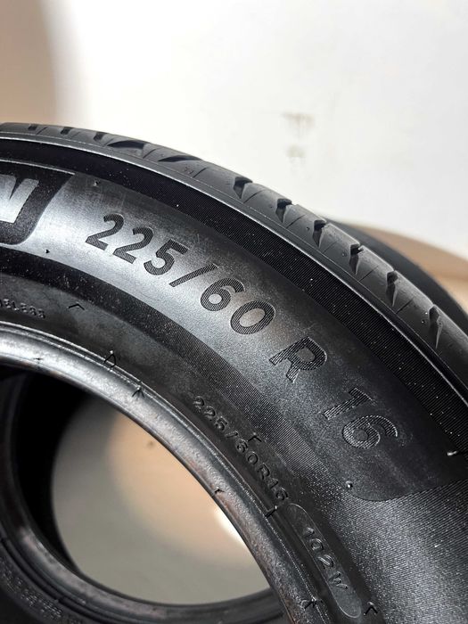 Pneus Michelin Primacy 4 - 225/60/16 - Como NOVOS