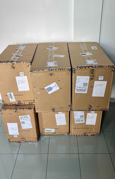 Б/в Майнери Asic Bitmain Antminer S19j Pro+ 120 Th 3250 Вт + гарантія