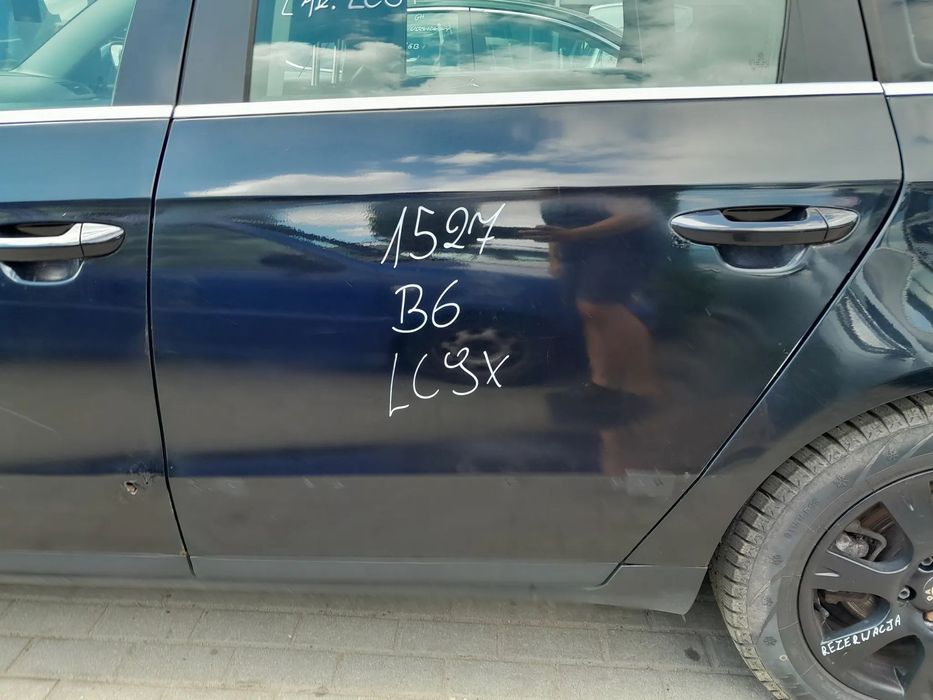 VW PASSAT B6 DRZWI LEWE TYLNE LEWY TYŁ KOMBI KOLOR: LC9X