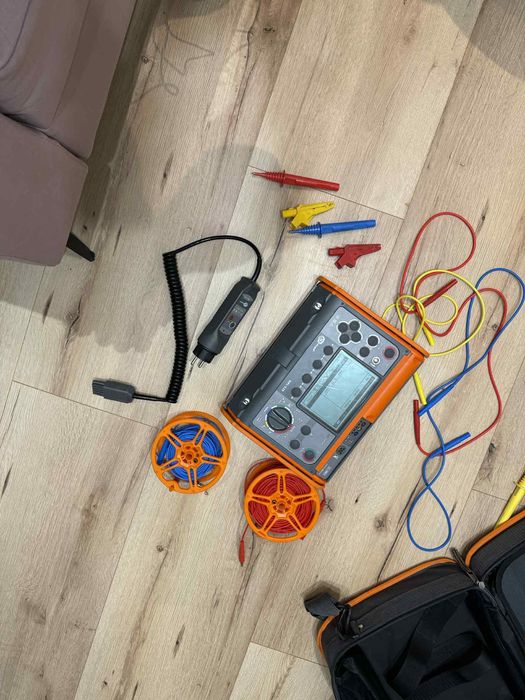 Miernik elektryczny  Sonel mpi 520