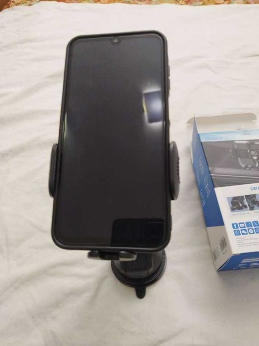 Suporte de Telemóvel para Carro com Ventosa Forte