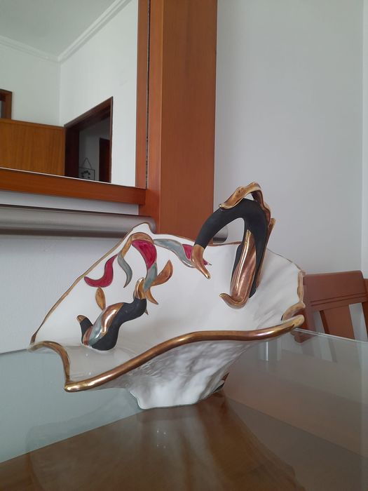 Centro de mesa com pouco uso428623760815575041
