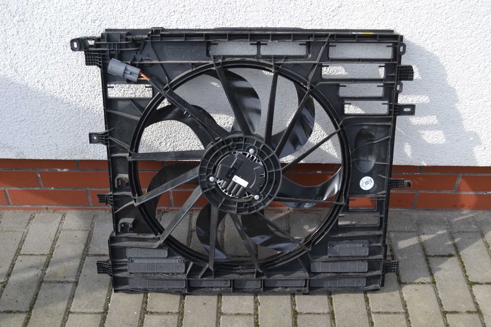 Ford Custom obudowa wentylatora wentylator 2024 nowy model custom