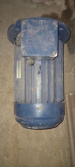 Продам электрооборудование