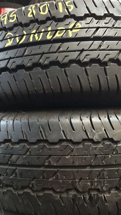 Pneus 195/80/15 ou 195 R15