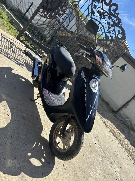 Скутер Honda DIO