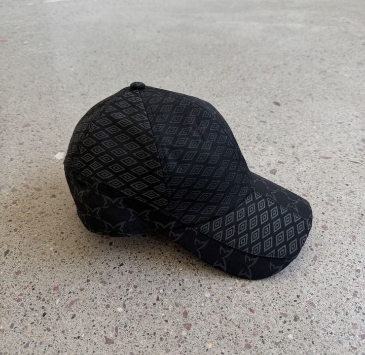 Кепка Mertra X Umbro Reflective Cap (Black)
