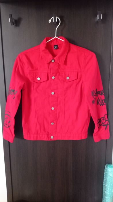 bluza kurtka na ok 10 lat rozm. 134/140