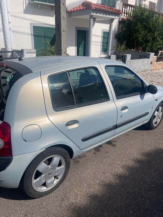 Vendo carro Renault Clio 1.5